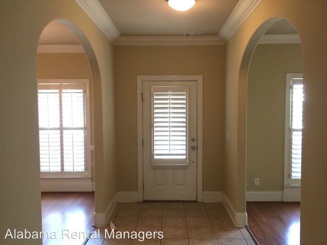 Building Photo - 5 br, 3 bath House - 1053 Belvedere Cove