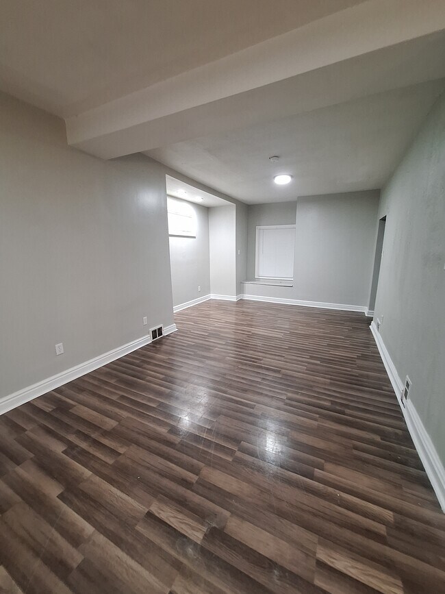 Foto del edificio - 627 E 7th Ave