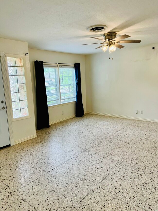 Building Photo - 7018 Rook Blvd