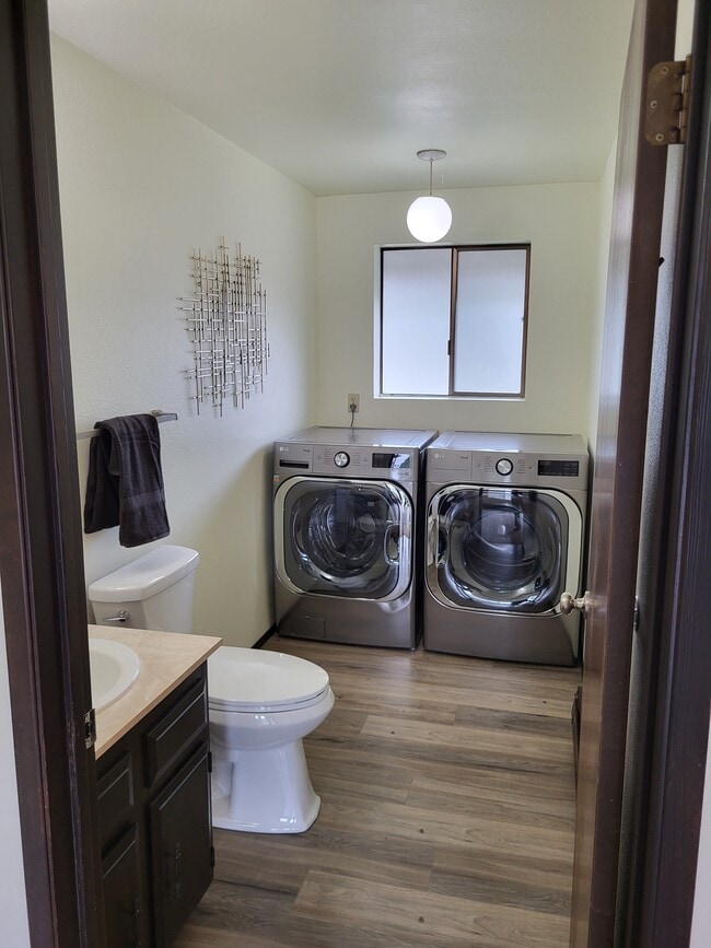 Foto del edificio - 3435 Auburn Way S