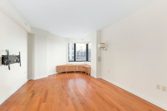 Foto del edificio - Super Spacious 3 Bed!