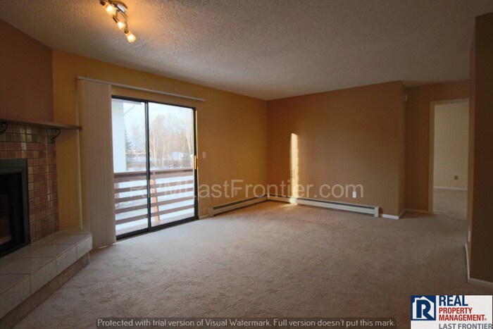 Primary Photo - 16948 Park Place St