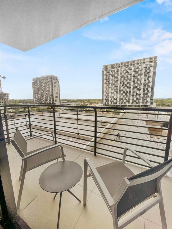 Foto del edificio - 5350 NW 84th Ave