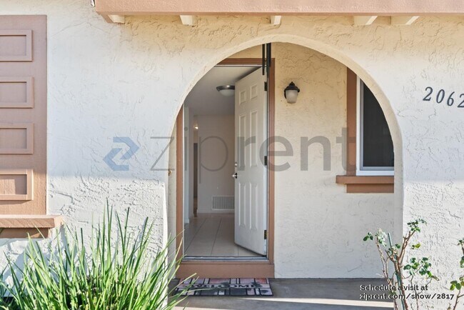 Foto del edificio - 2062 Admiral Pl