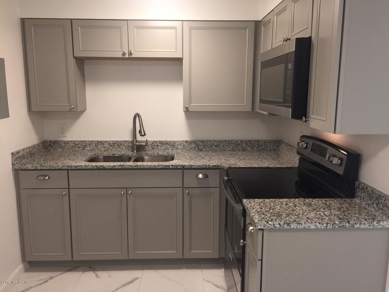 Foto principal - 1530 Ryar Rd