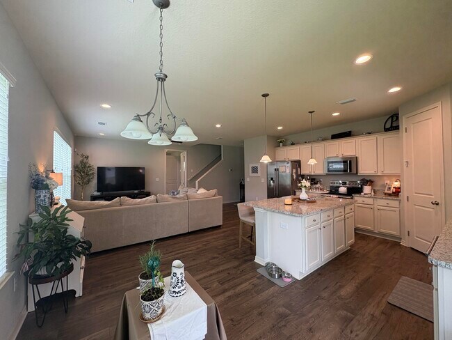 Building Photo - 153 Creve Core Dr
