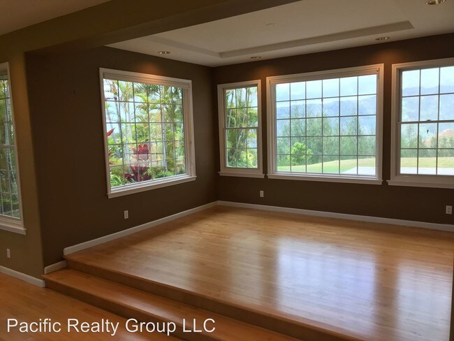 Building Photo - 3 br, 3.5 bath House - 1047 Ikena Circle