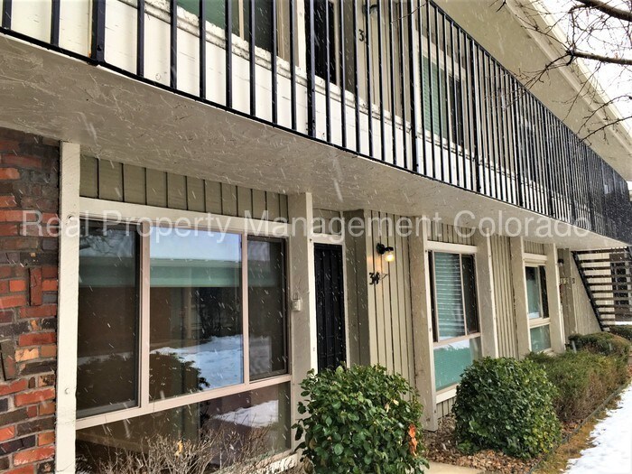 Primary Photo - Beautiful home in Canyon Club
