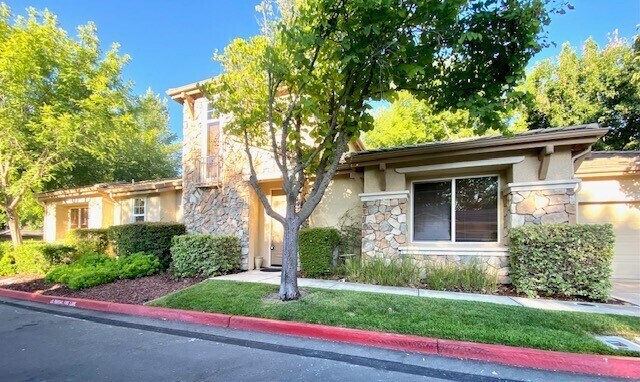 Foto del edificio - Charming 3bd/2ba 2,016 sq. ft. Rocklin home