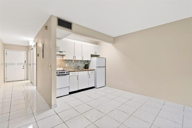 Foto del edificio - 1400 SW 124th Terrace