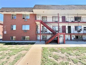 Building Photo - 1090 S Eliot St