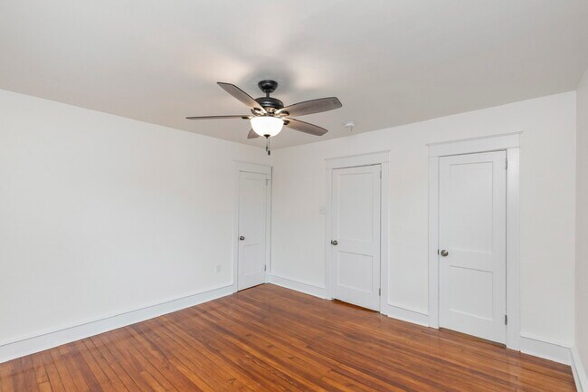 Bedroom 1 - 1001 N Providence Rd