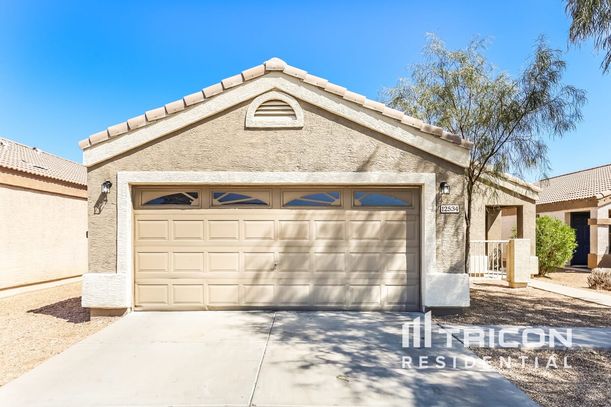 Foto principal - 12534 W Willow Ave