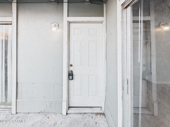 Foto del edificio - 506 Fox Run Ave