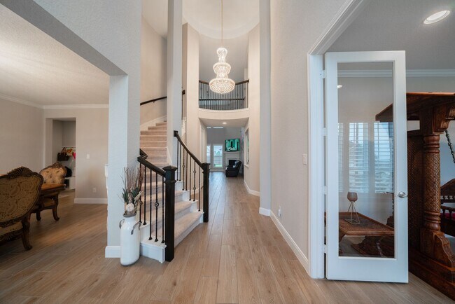 Building Photo - Home for Rent