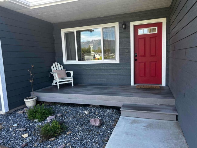 Building Photo - 12 Sawtooth Ct
