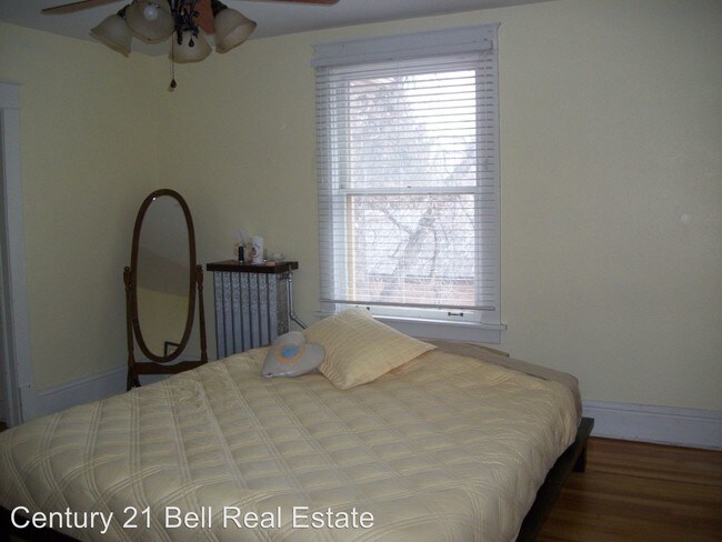 Foto del edificio - 808 E 18th St