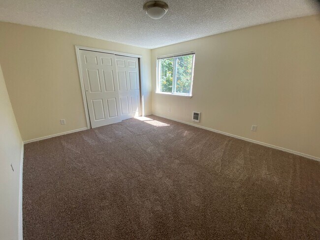 Foto del edificio - 3538 Northwest Ave #20