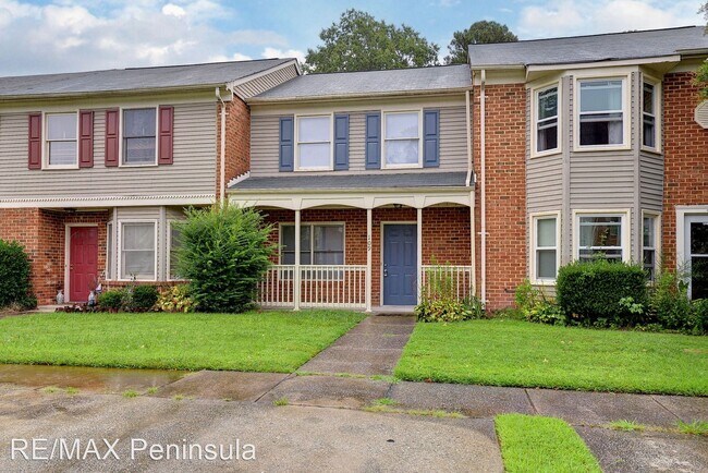 Building Photo - 2 br, 1.5 bath House - 109 Wethersfield Park