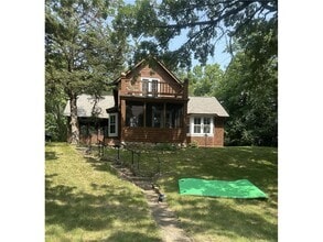 7341 N Shore Trail