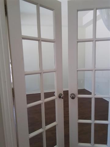 Foto del edificio - 652 Woodland Way