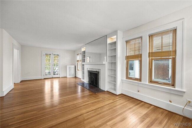 Foto del edificio - 179 Admiral Rd