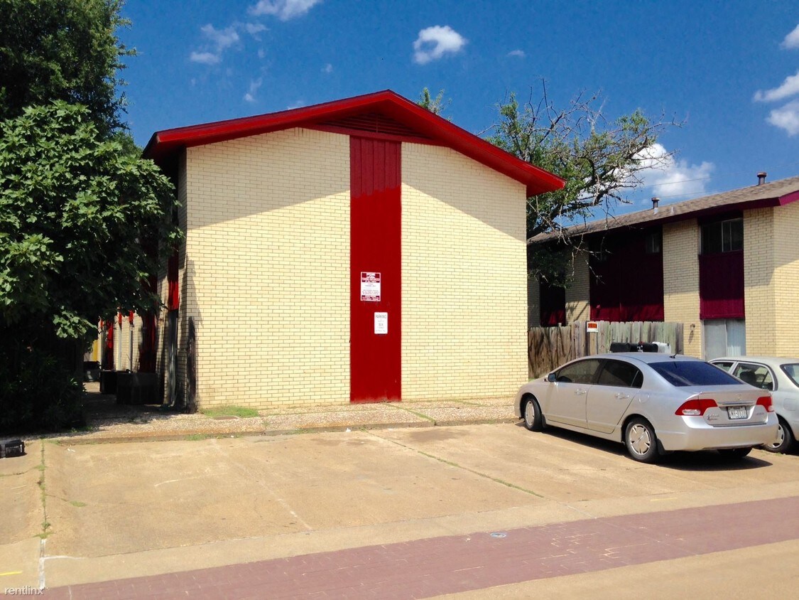 Primary Photo - 504 1st St