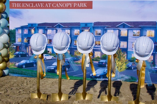 Inauguración de The Enclave en Canopy Park - The Enclave at Canopy Park