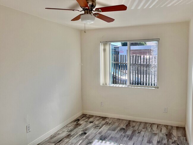 Foto del edificio - 5003 Williams Ave