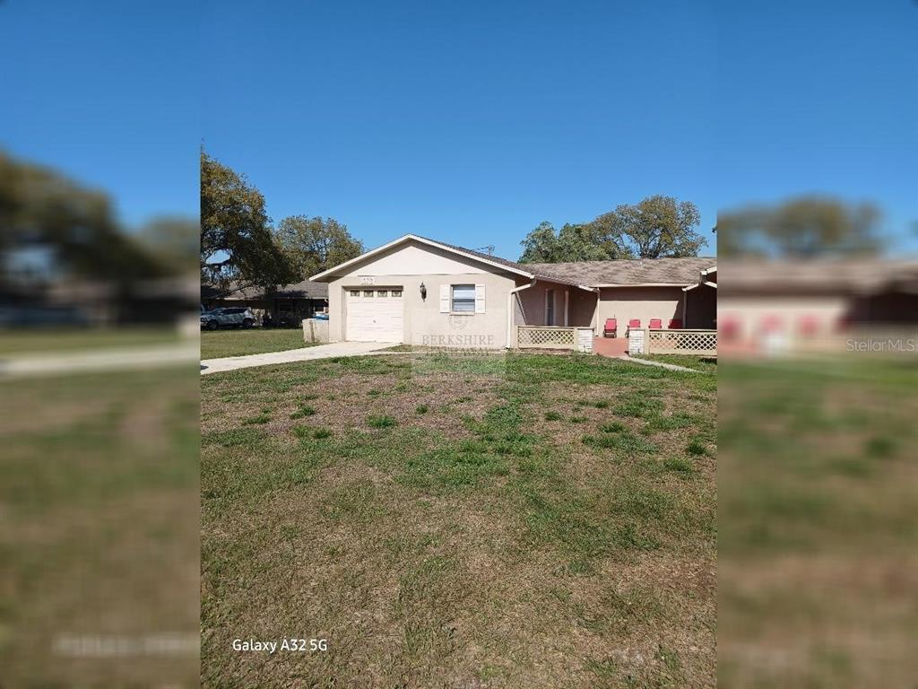 Foto principal - 1374 Giles Ave