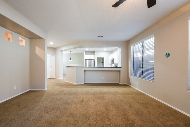 Foto del edificio - 41113 N Prestancia Way