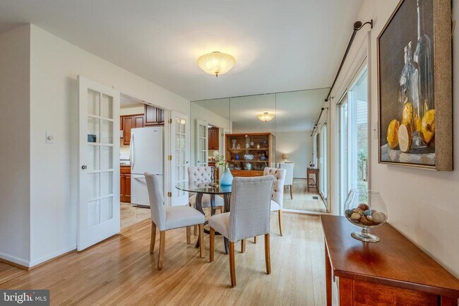 Foto del edificio - 8717 Higdon Dr
