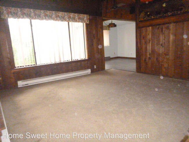 Building Photo - 2 br, 1 bath House - 325 Clover Creek Ave NW