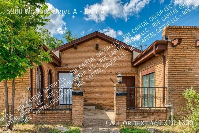Building Photo - MOVE-IN SPECIAL! 1 MONTH FREE! Nice Apartm...