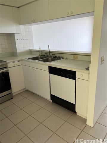 Building Photo - 84-710-710 Kili Dr