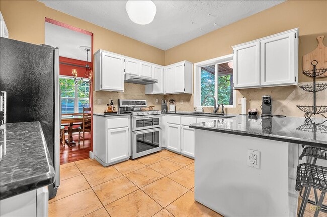 Building Photo - 14412 Sherbrook Pl