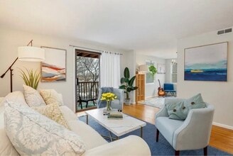 Building Photo - 25 Rockland St