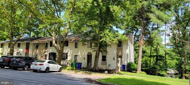 Building Photo - 5435 Endicott Ln