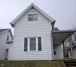 Building Photo - 1944 Shelby St