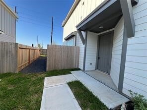 Building Photo - 27922 Western Crk Ct