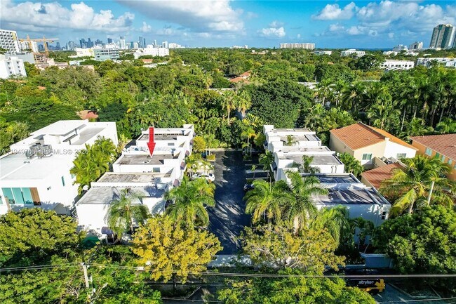 Foto del edificio - 2945 Bridgeport Ave