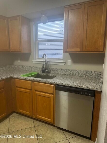 Foto del edificio - 1625 Martin Bluff Rd