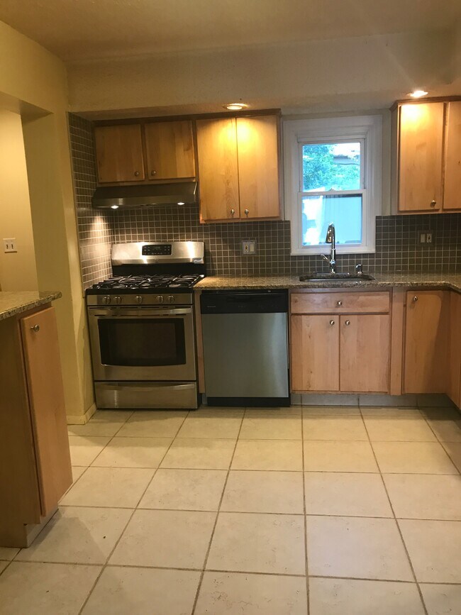 Foto del edificio - 4406 Hana Rd