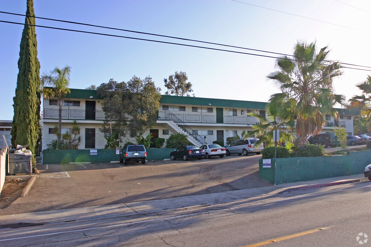 Building Photo - Lowell Patio Apartments