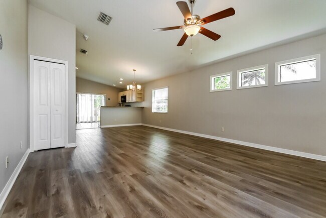 Building Photo - 203 San Casciano Ln