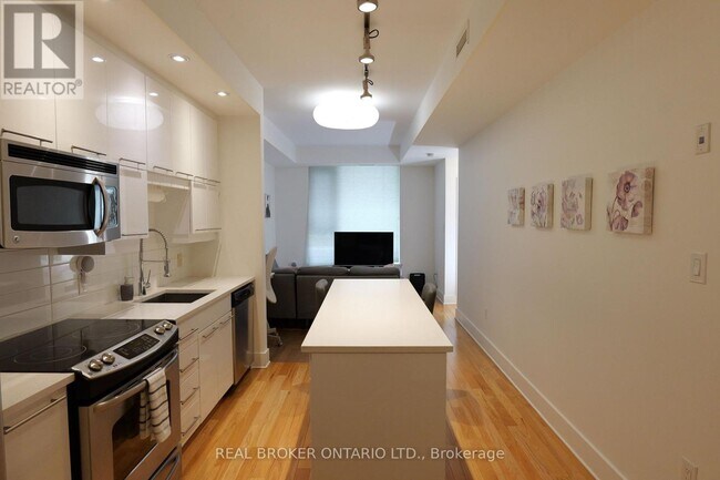 Photo du bâtiment - 101 Richmond Rd