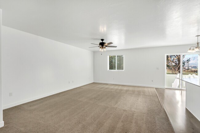 Foto del edificio - 1158 1740 W