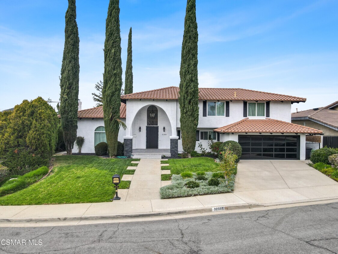 Foto principal - 32305 Blue Rock Ridge