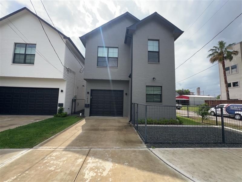 Foto principal - 1423 Holly St