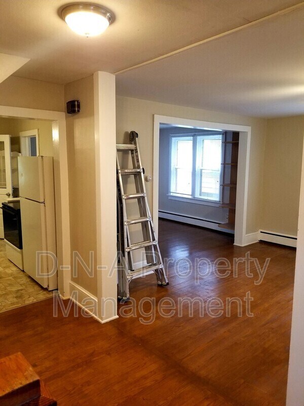 Foto del edificio - 56 Lenox Ave